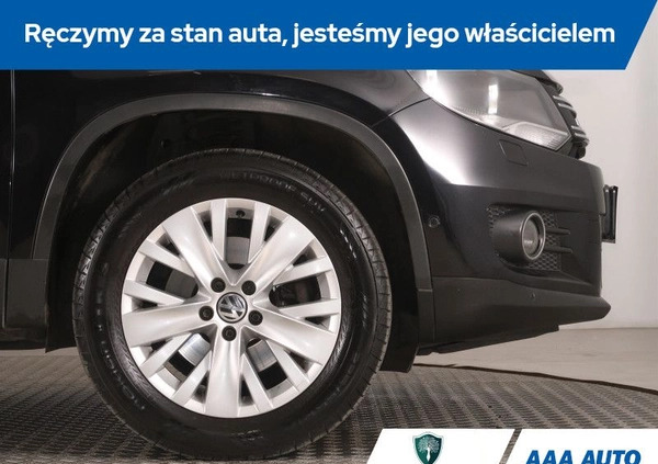Volkswagen Tiguan cena 50000 przebieg: 179763, rok produkcji 2013 z Cieszanów małe 301